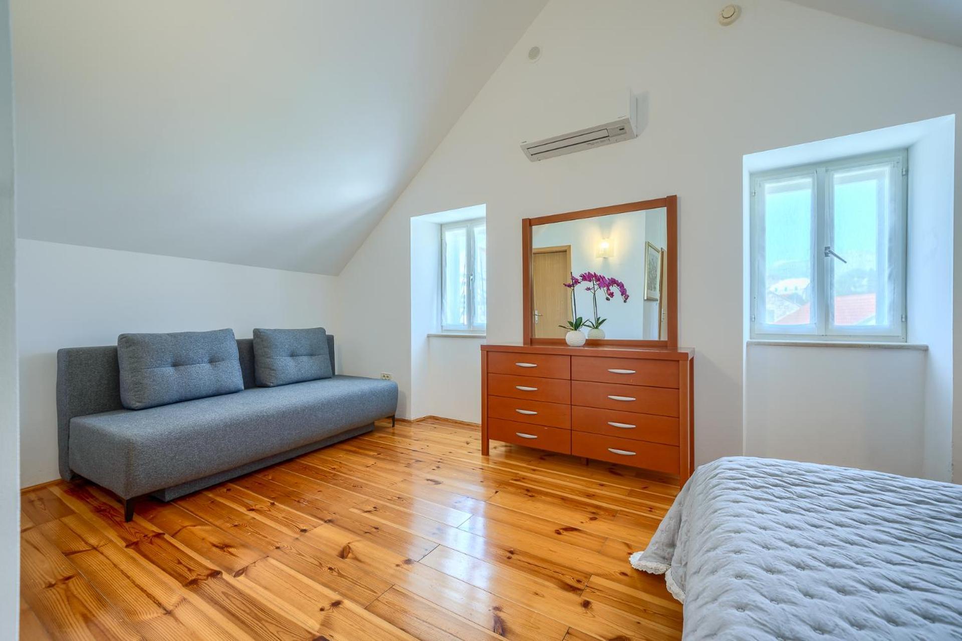 Villa Bonaca Perfect Location For A Holiday With Friends Or Family, Heated Pool Sumartin Dış mekan fotoğraf