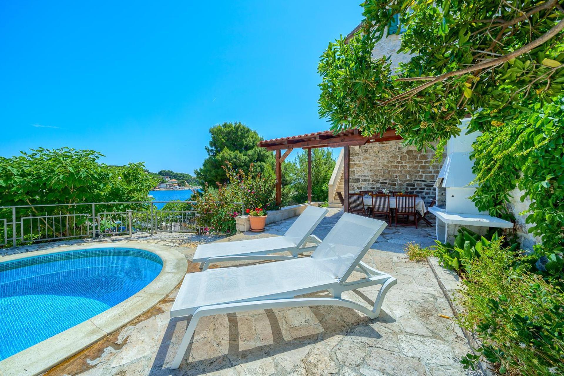 Villa Bonaca Perfect Location For A Holiday With Friends Or Family, Heated Pool Sumartin Dış mekan fotoğraf