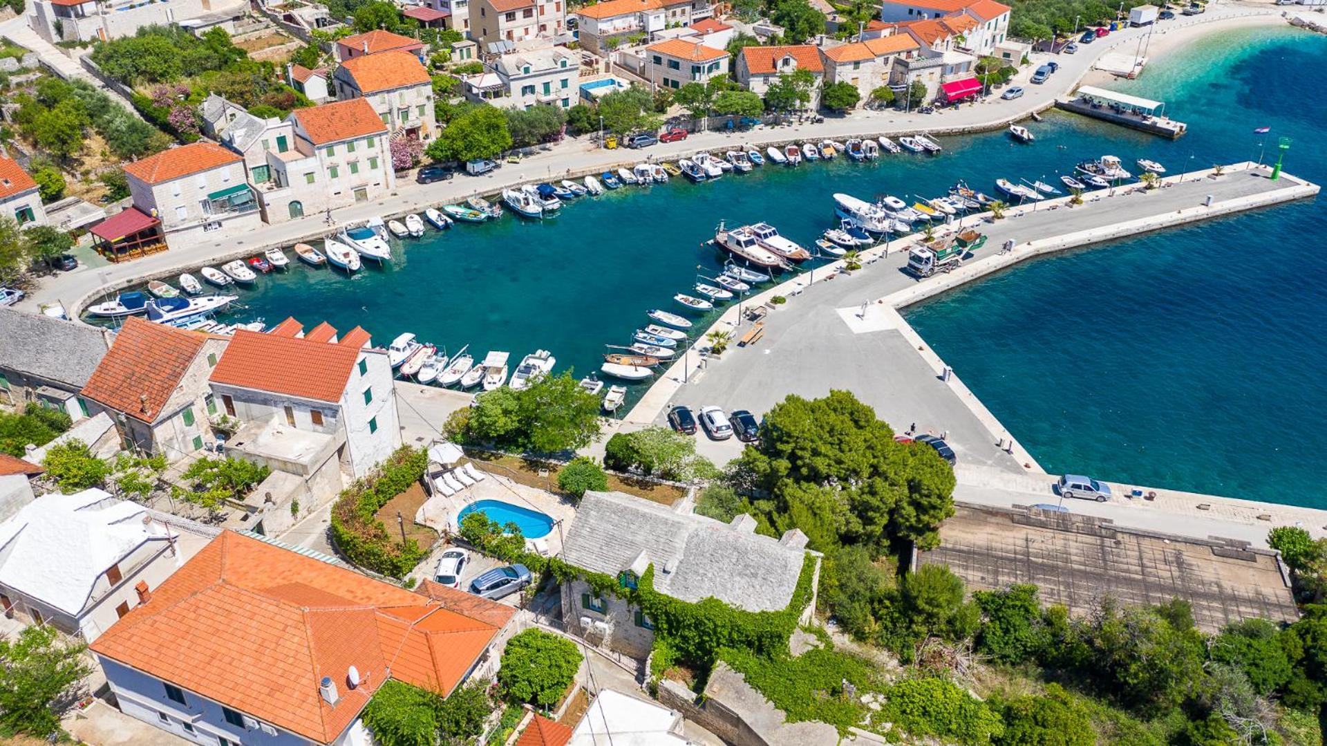 Villa Bonaca Perfect Location For A Holiday With Friends Or Family, Heated Pool Sumartin Dış mekan fotoğraf