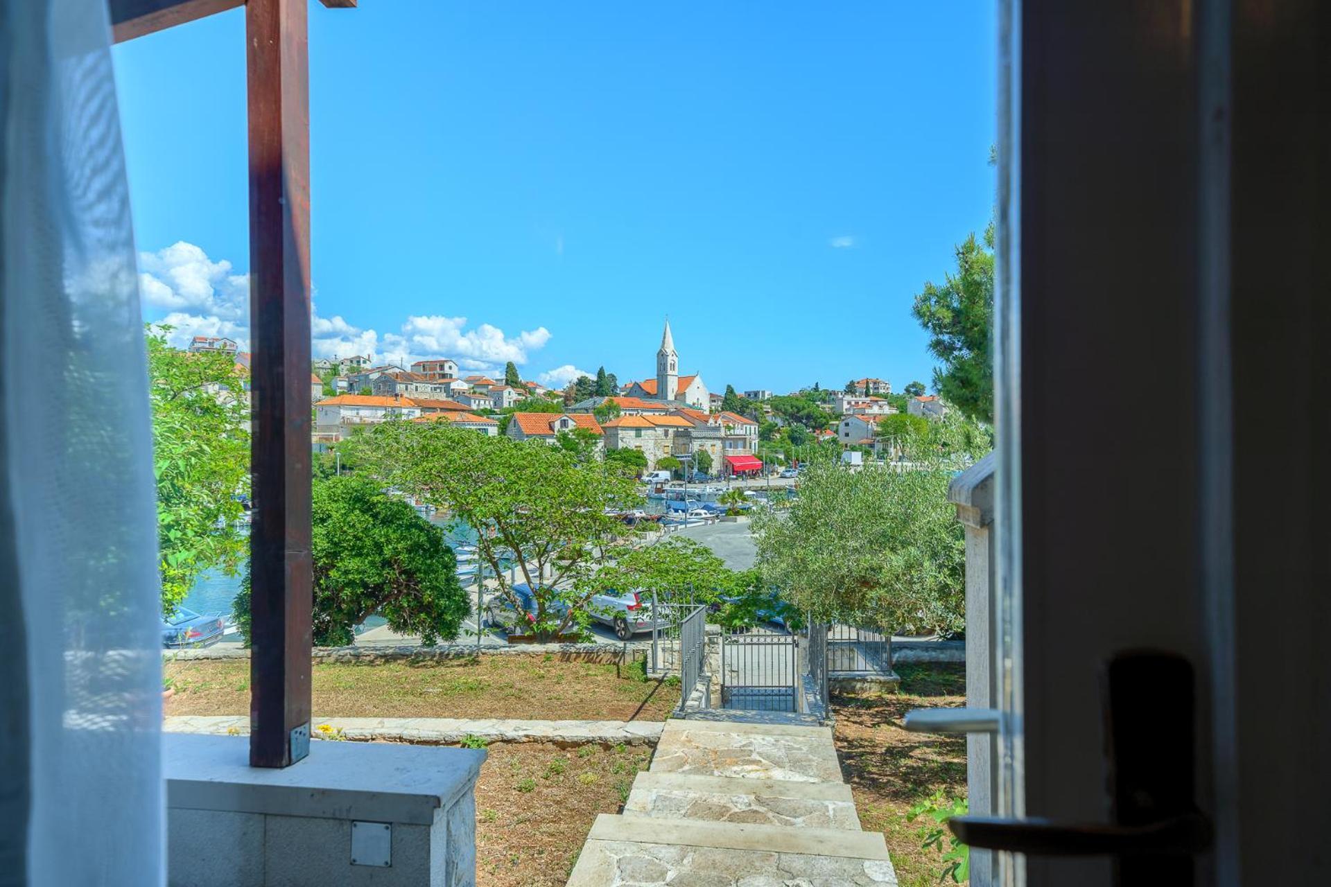 Villa Bonaca Perfect Location For A Holiday With Friends Or Family, Heated Pool Sumartin Dış mekan fotoğraf