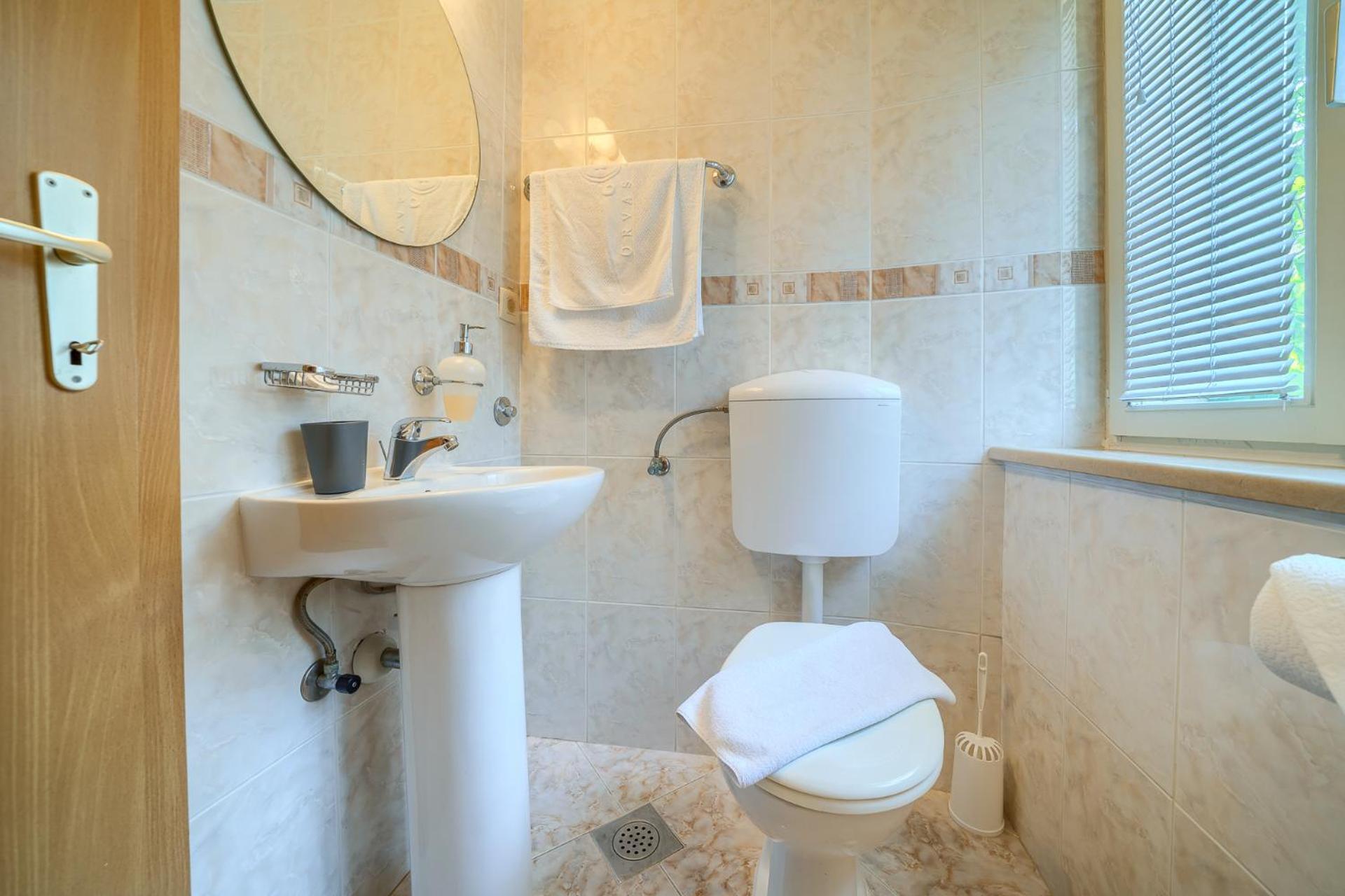 Villa Bonaca Perfect Location For A Holiday With Friends Or Family, Heated Pool Sumartin Dış mekan fotoğraf