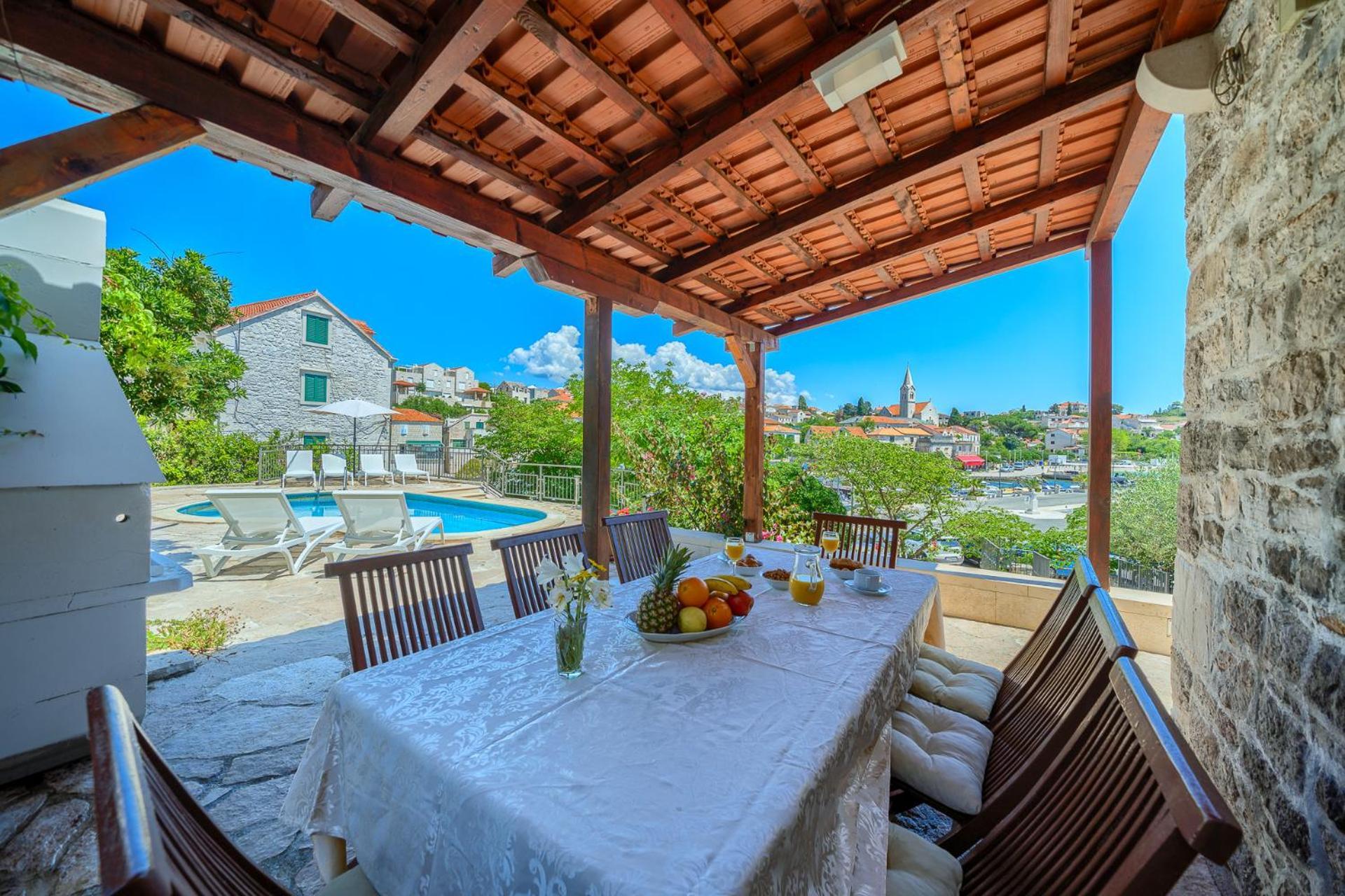 Villa Bonaca Perfect Location For A Holiday With Friends Or Family, Heated Pool Sumartin Dış mekan fotoğraf