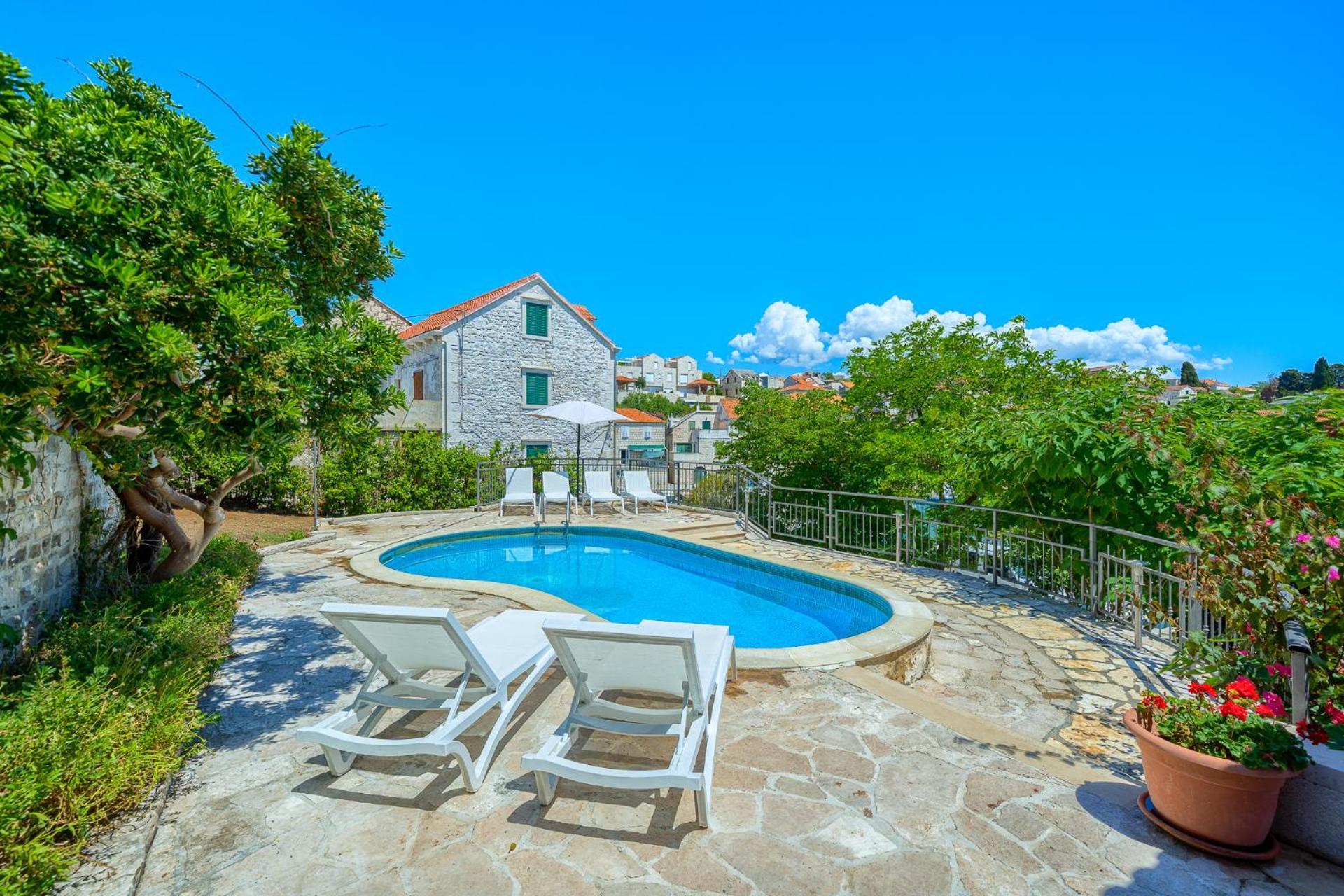 Villa Bonaca Perfect Location For A Holiday With Friends Or Family, Heated Pool Sumartin Dış mekan fotoğraf